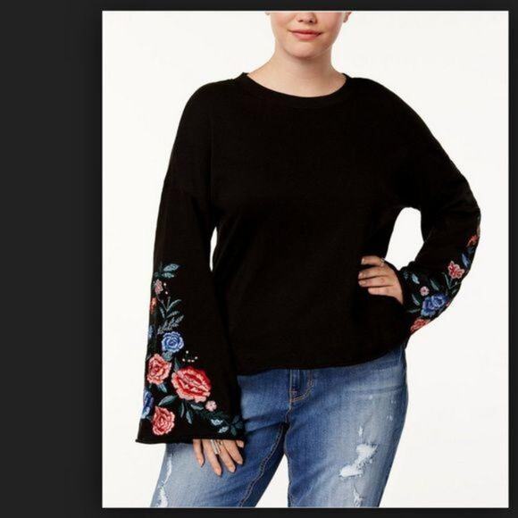 PLANET GOLD Embroidered Bell Sleeve 1X NWOT - Picture 2 of 3